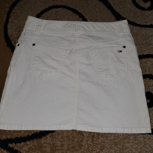 ❤ Tommy Hilfiger corduroy white skirt - Picture 2 of 4